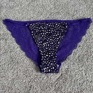 Vintage Victoria’s Secret PINK String Bikini Panties